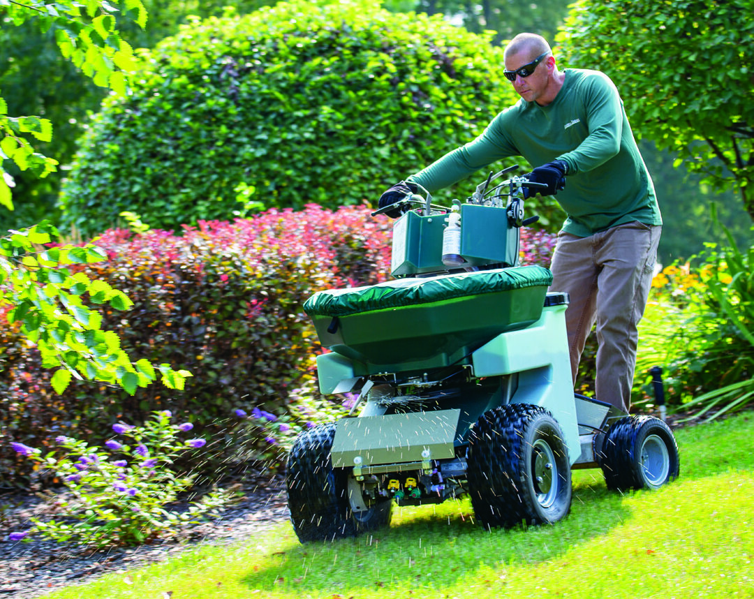 Fertilizing machine